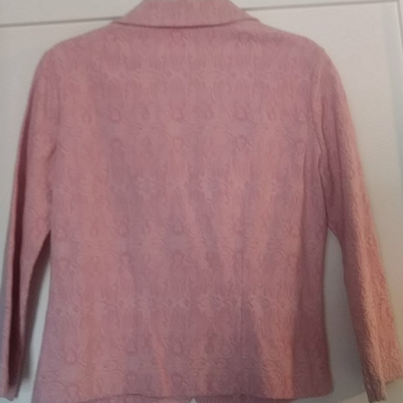 No Boundaries Stretch Pink Damask Jacket - Picture 2 of 3